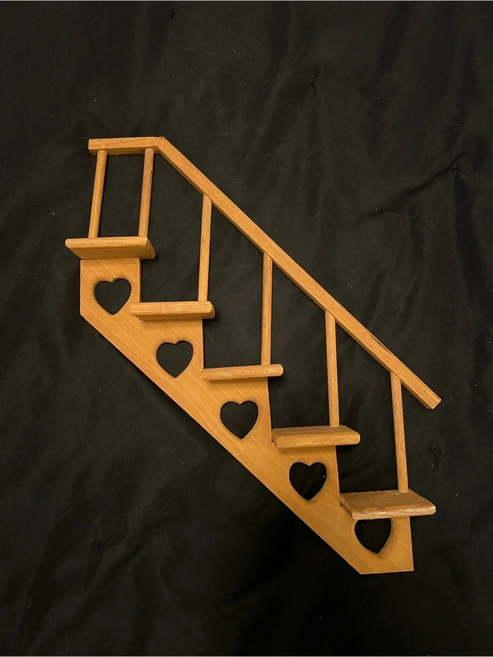 Vintage Heart Trinket Shelf